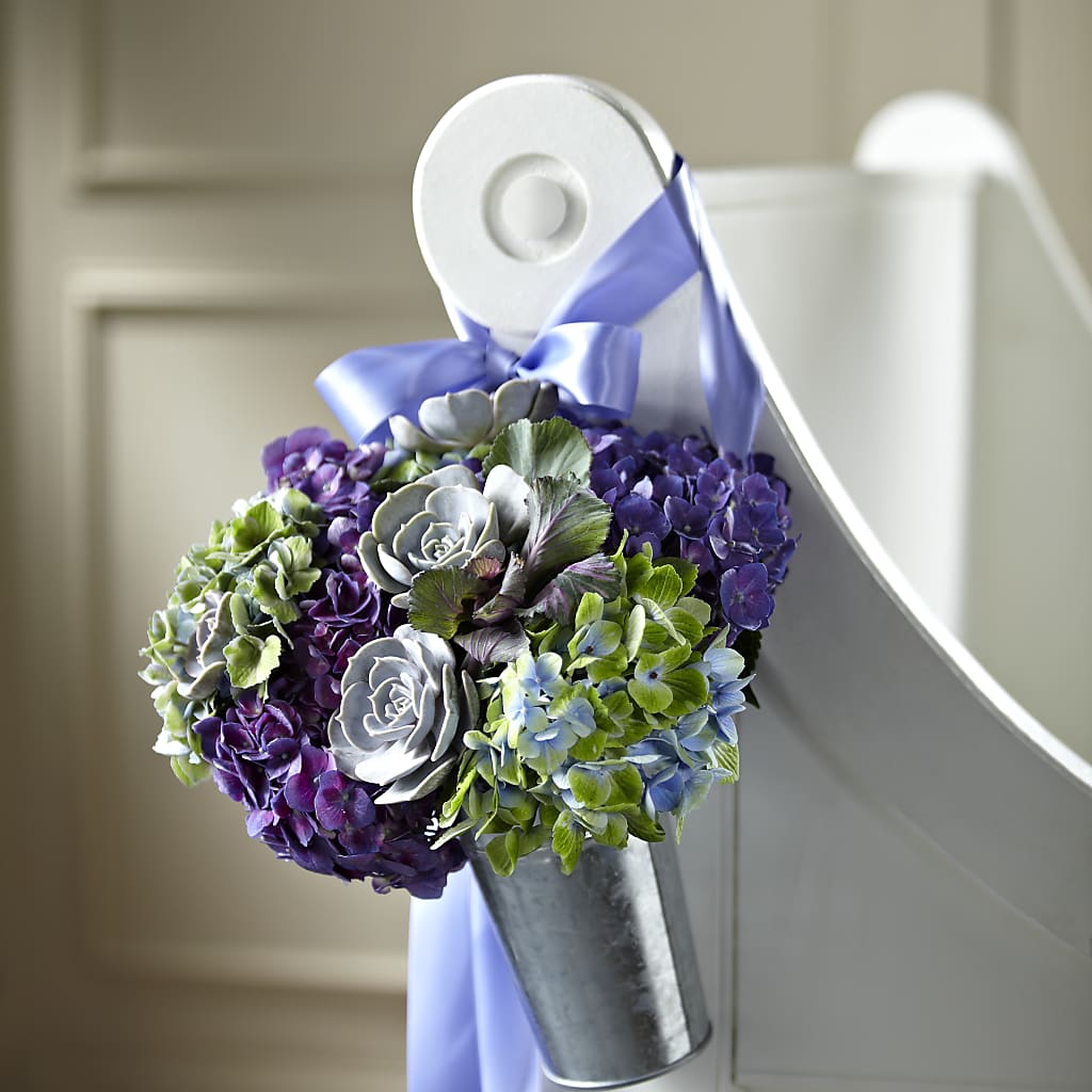 Declaration Pew Décor – Your Beautiful Flowers, Scranton PA