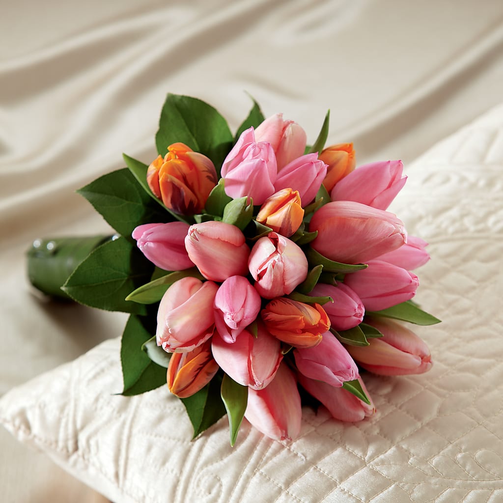 Embraceable Bouquet – Your Beautiful Flowers, Scranton PA
