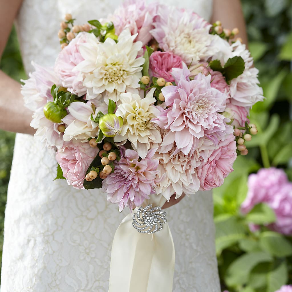 Heart's Promise Bouquet – Your Beautiful Flowers, Scranton PA