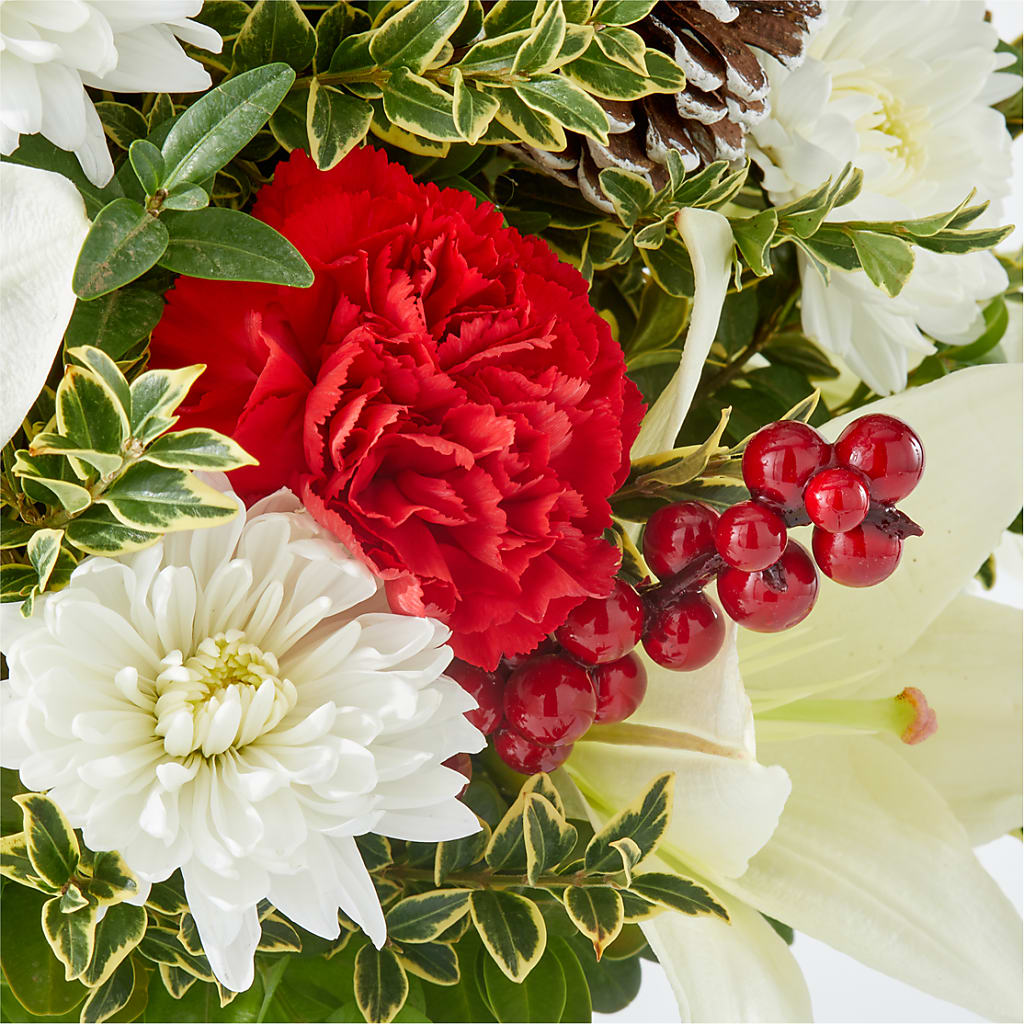 Festive Moments Tree –  Your Beautiful Flowers, Scranton PA