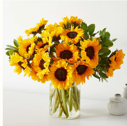 HoneyBee Bouquet –  Your Beautiful Flowers, Scranton PA