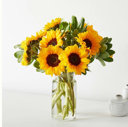 HoneyBee Bouquet –  Your Beautiful Flowers, Scranton PA