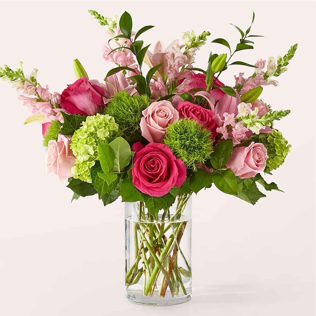Fit for a Queen Luxury Bouquet –  Your Beautiful Flowers, Scranton PA