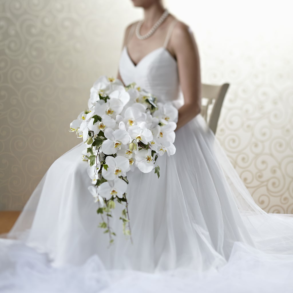Classic White Bouquet –  Your Beautiful Flowers, Scranton PA